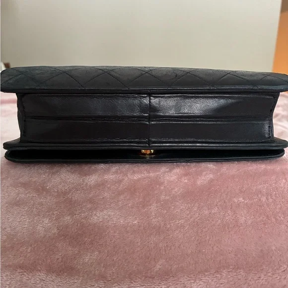 CHANEL Elegant Black Lambskin, Shoulder Bag or Clutch ~ 24K Gold Accent - Picture 9 of 17